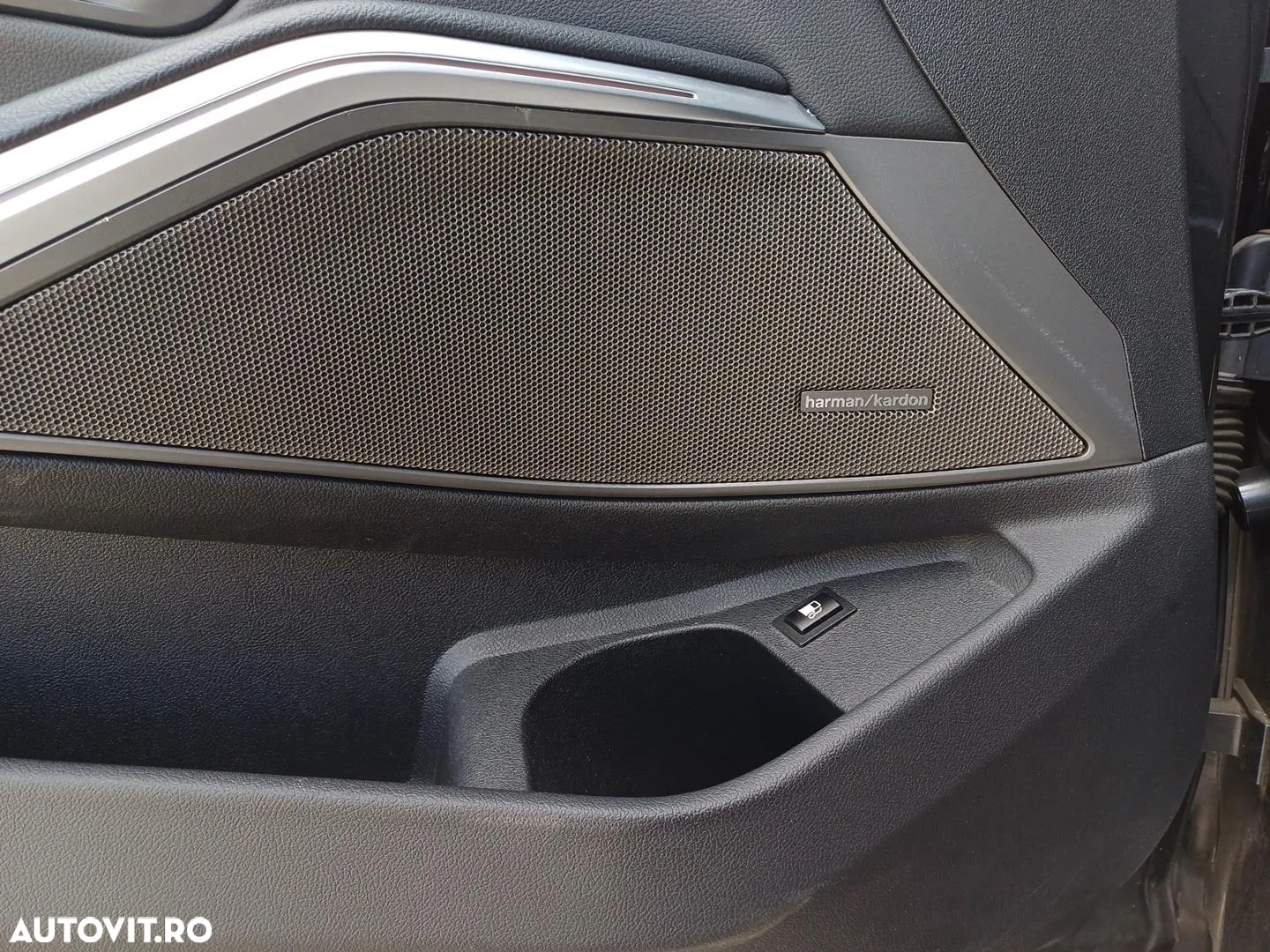 BMW Seria 3 330e Aut. Advantage - 22