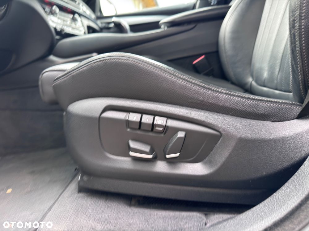 BMW X6 xDrive30d - 21