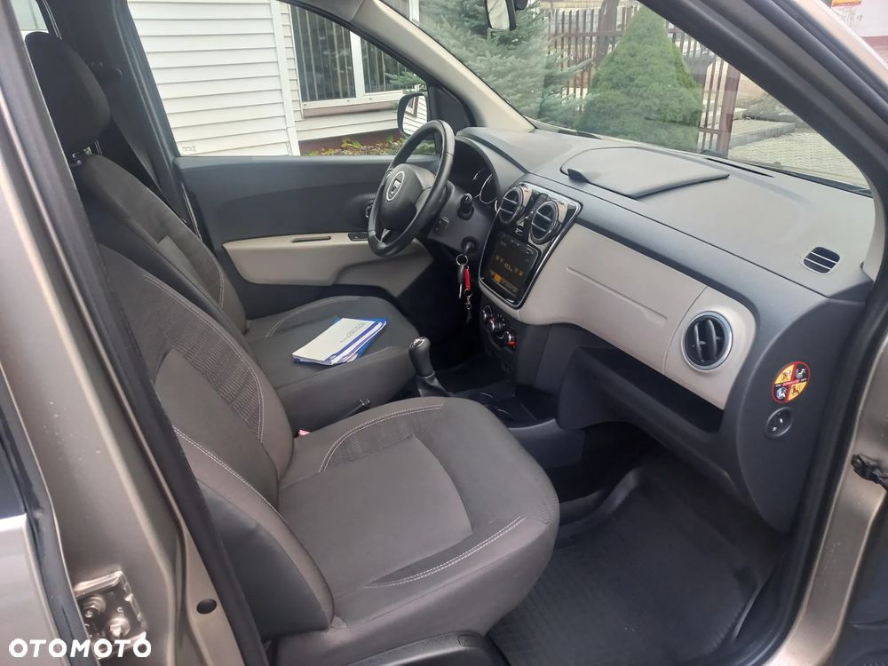 Dacia Lodgy 1.2 TCe Prestige - 19