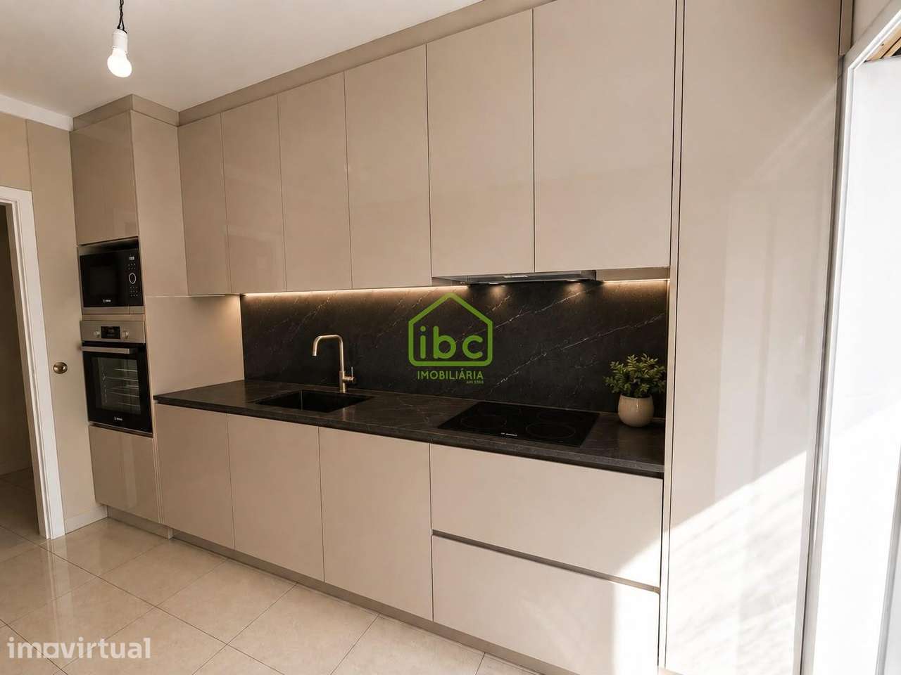 Apartamento T2 | Póvoa de Varzim - Grande imagem: 3/21