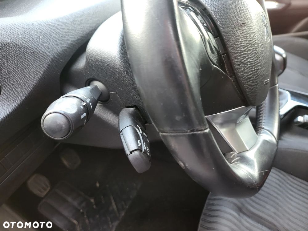 Peugeot 308 BlueHDi 100 Stop & Start Business-Line - 20