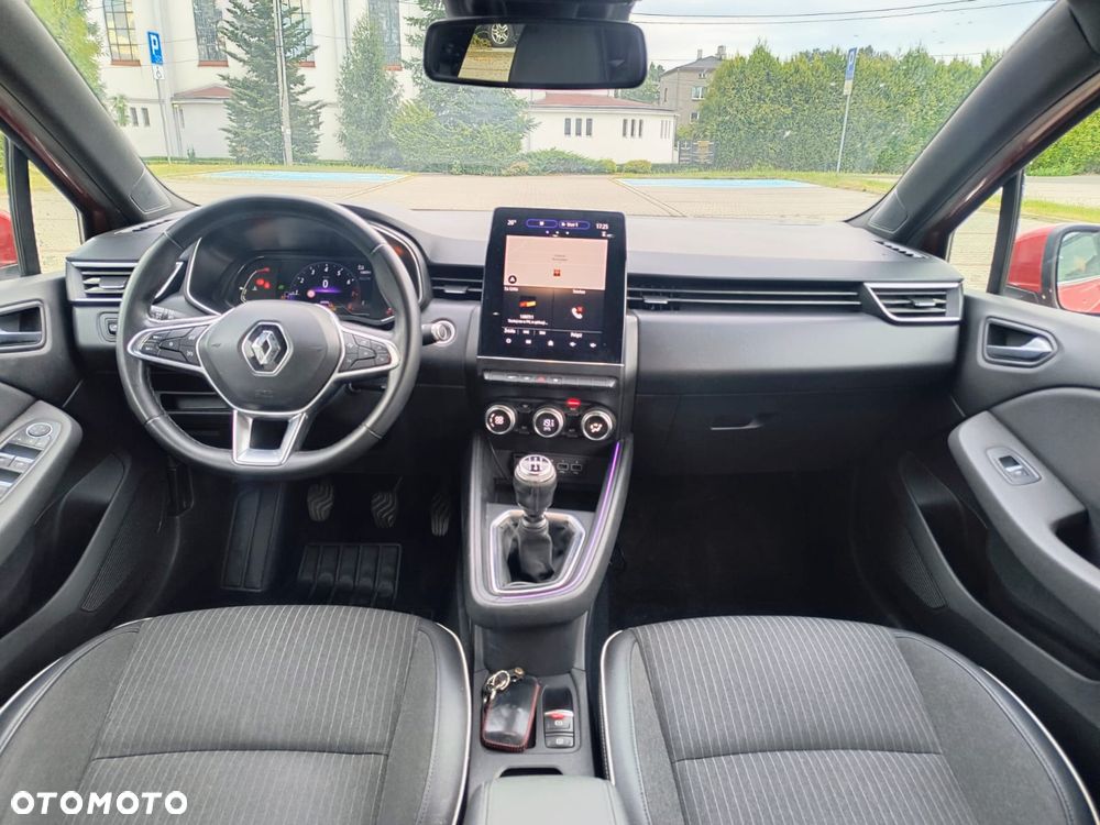 Renault Clio - 27