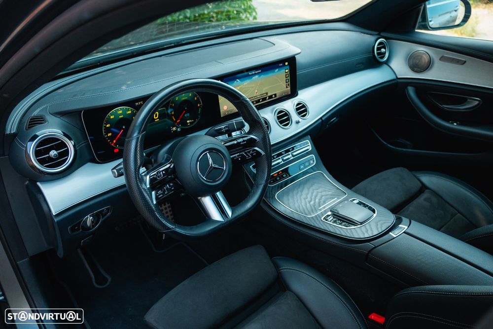 Mercedes-Benz E 300 de AMG Line - 20