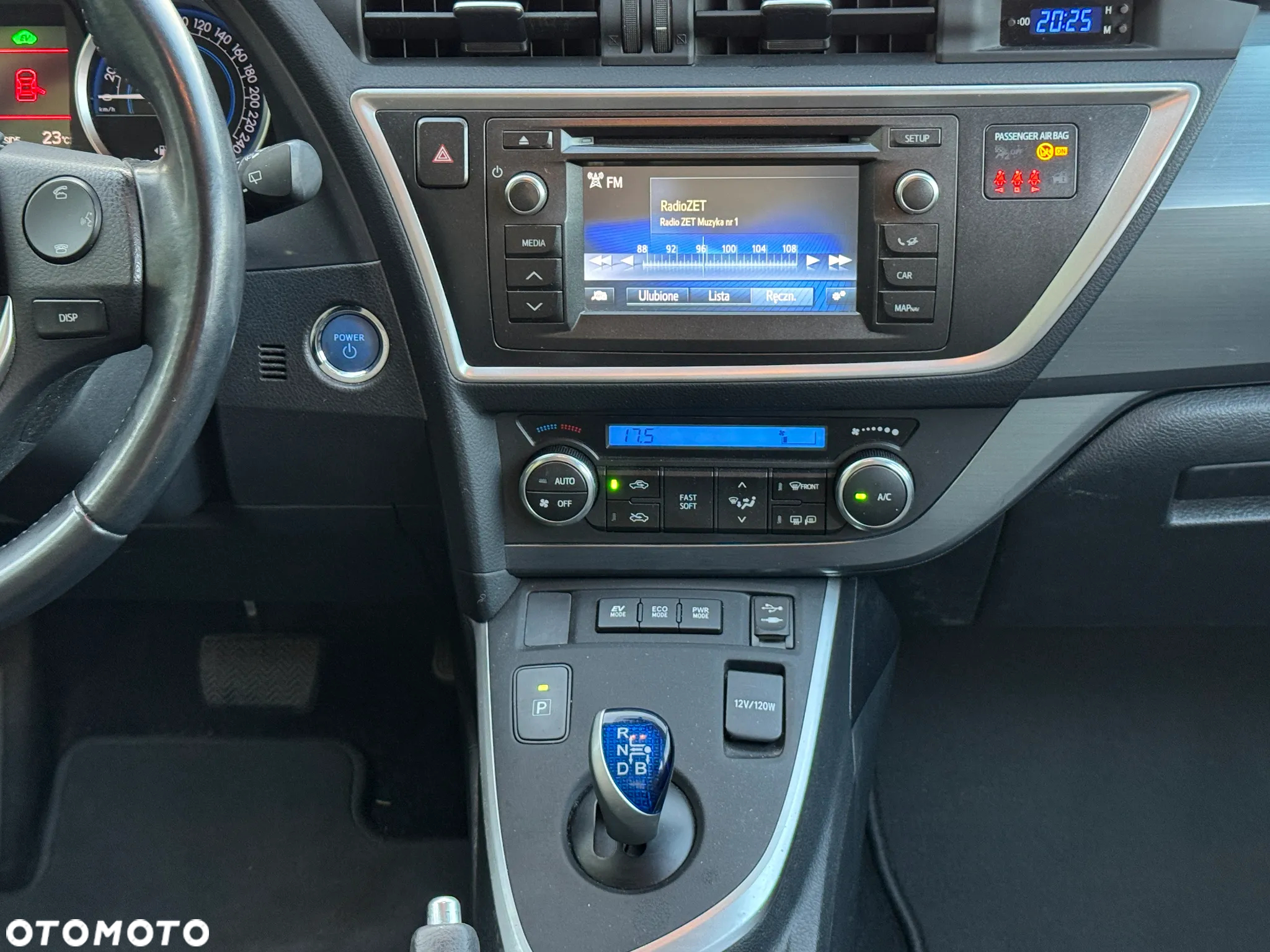 Toyota Auris 1.8 VVT-i Hybrid Automatik Comfort - 23