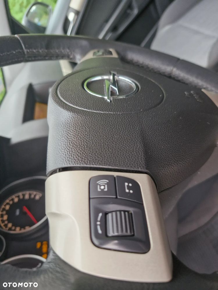 Opel Astra 1.6 Enjoy - 25
