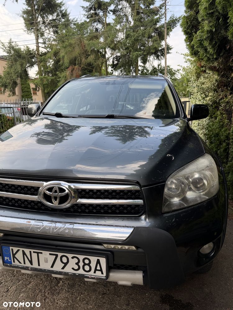 Toyota RAV4 - 2