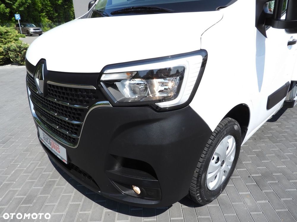 Renault MASTER  KONTENER WINDA 8 PALET TEMPOMAT LEDY KLIMATYZACJA  165KM - 21