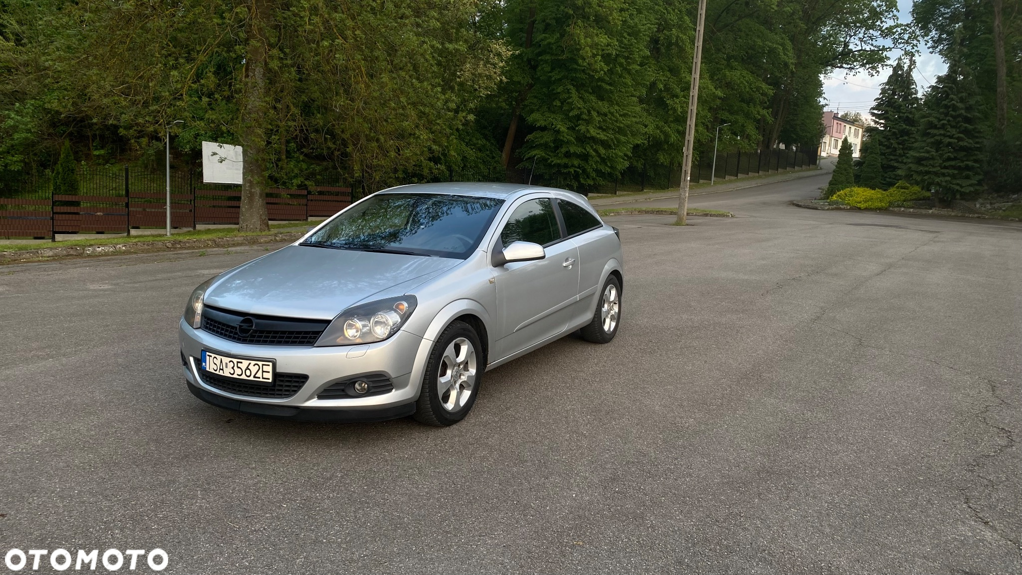 Opel Astra III GTC 1.6 Sport - 10
