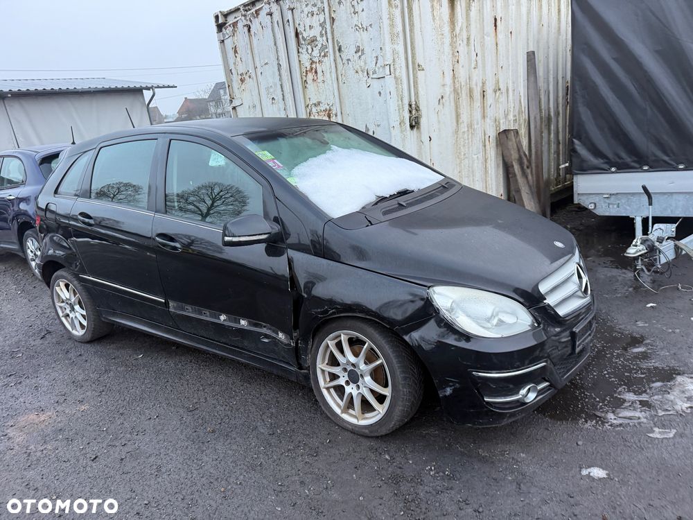 Mercedes-Benz Klasa B 170 - 1