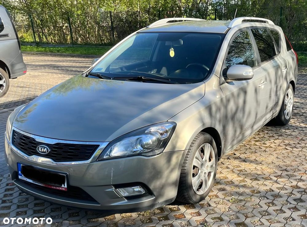 Kia Ceed 1.6 Crdi Comfort + - 2
