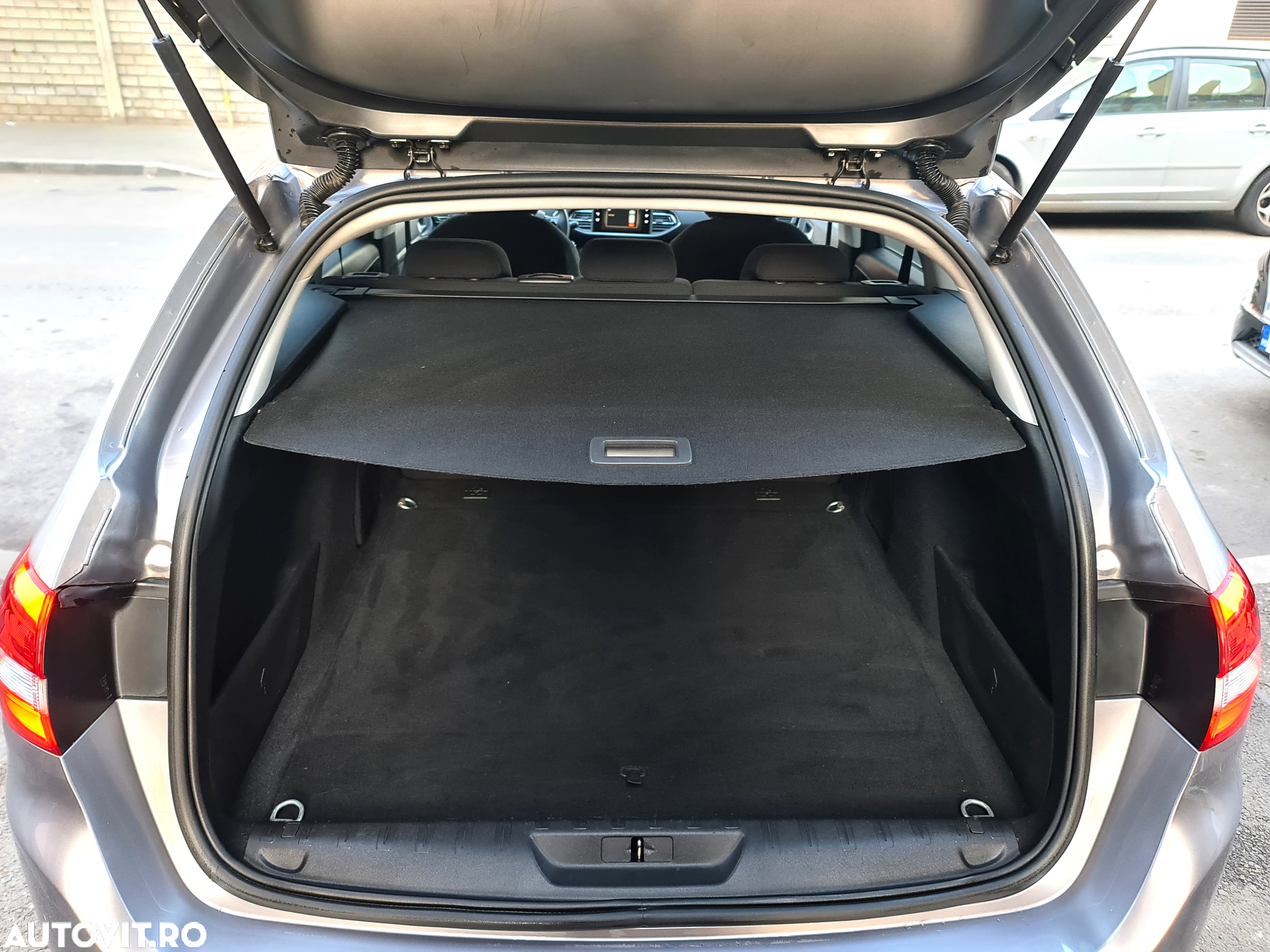Peugeot 308 SW 1.6 BlueHDi FAP STT Active Aut. - 20