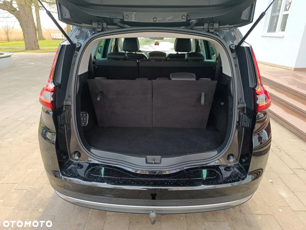 Renault Grand Scenic BLUE dCi 120 BLACK EDITION - 35