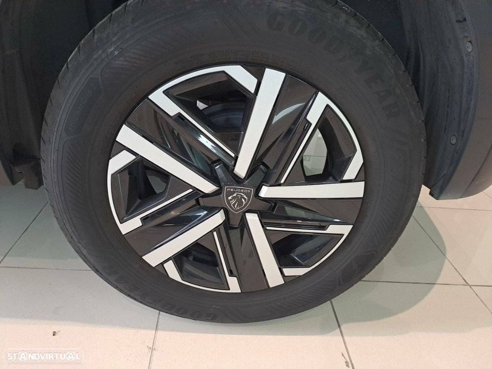 Peugeot 2008 1.2 PureTech Active - 11