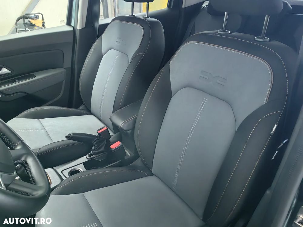 Dacia Duster TCe 150 EDC Extreme - 10