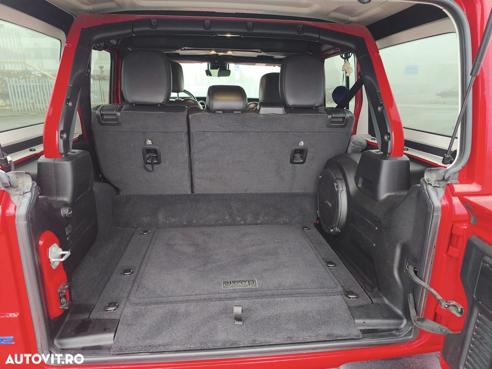 Jeep Wrangler 2.0 4xe AT8 PHEV Sahara - 6