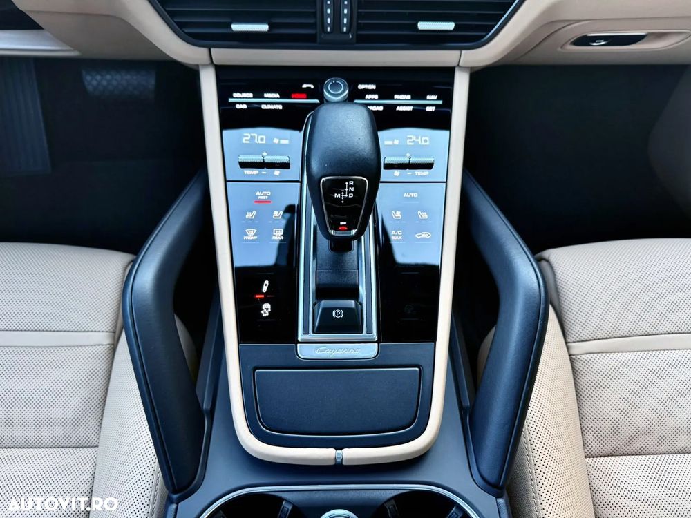Porsche Cayenne Tiptronic S Platinum Edition - 24