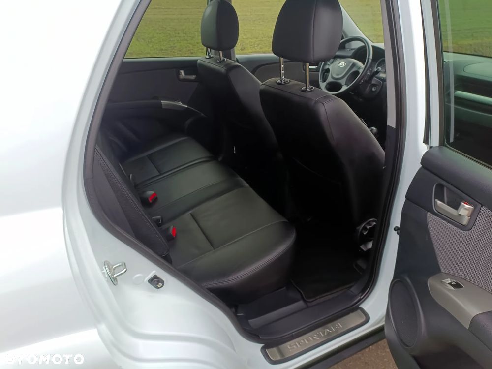 Kia Sportage - 10