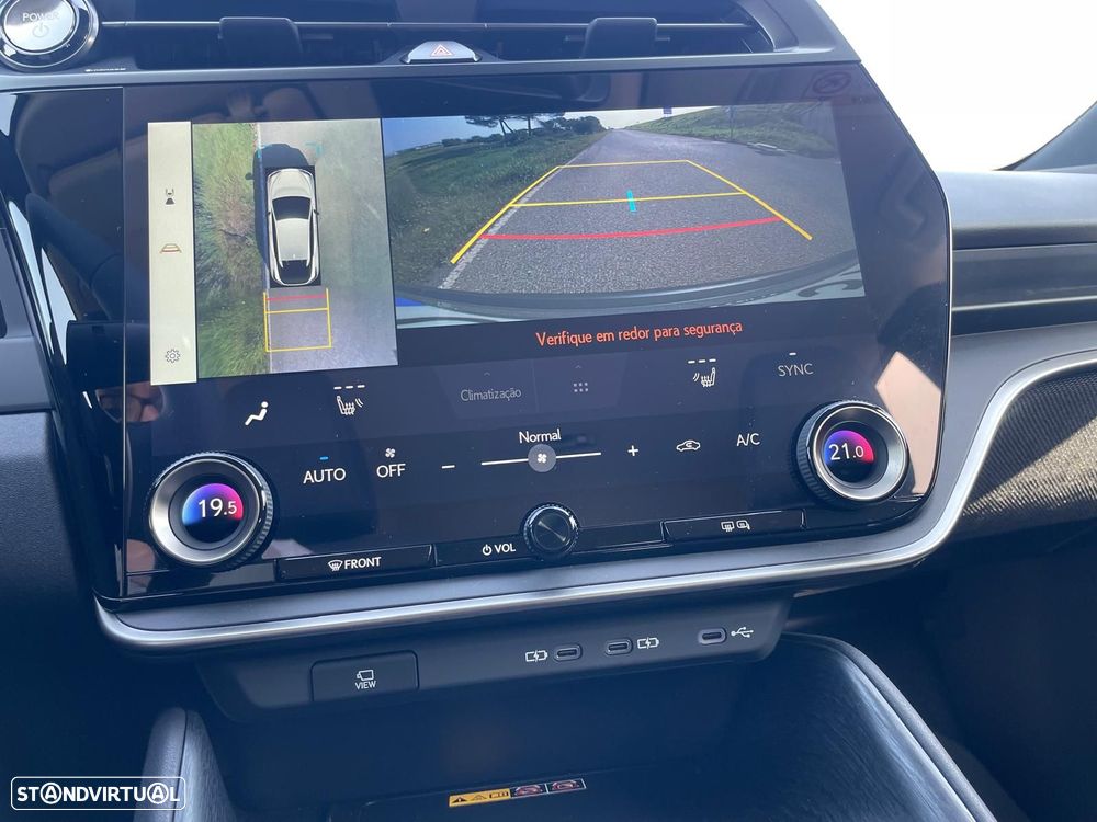 Lexus RZ 300e Premium - 33