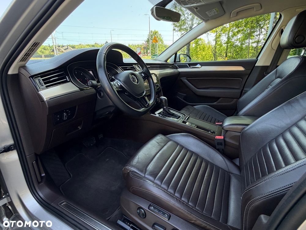 Volkswagen Passat Variant 2.0 TDI DSG (BlueMotion Technology) Highline - 15