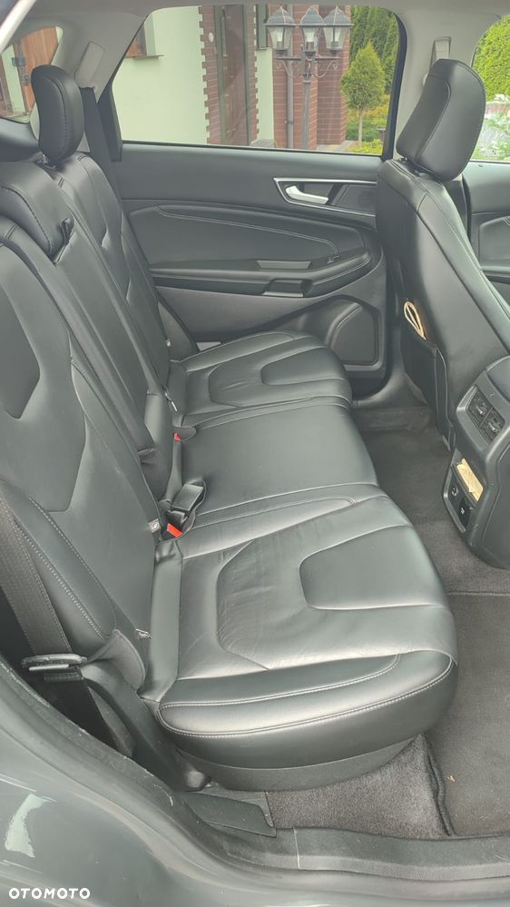 Ford Edge - 16