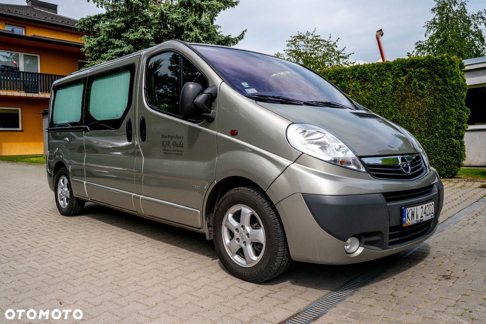 Opel Vivaro - 2