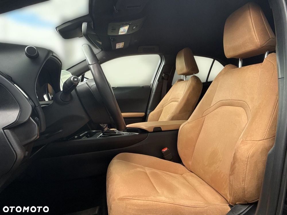 Lexus UX 250h GPF Business 2WD - 10