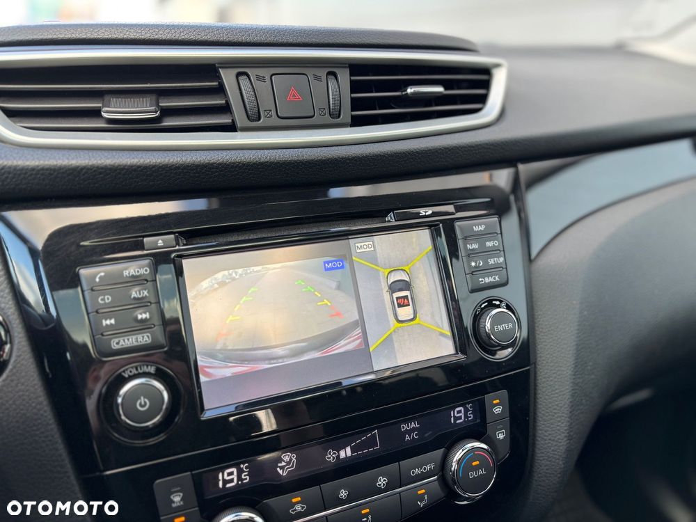 Nissan Qashqai 1.5 dCi Tekna+ - 22