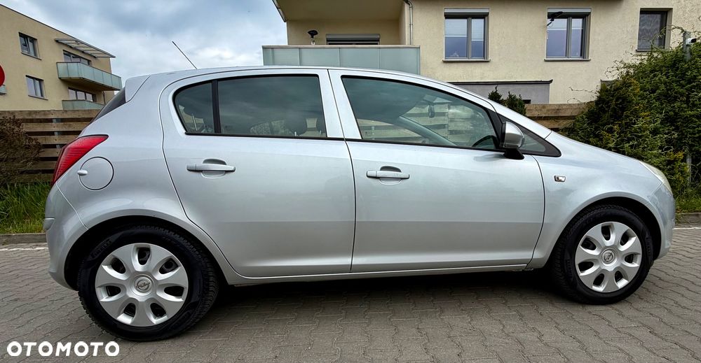 Opel Corsa 1.2 16V Innovation - 14