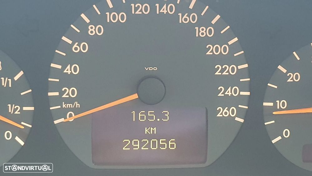 Mercedes-Benz CLK 230 Kompressor Avantgarde - 8