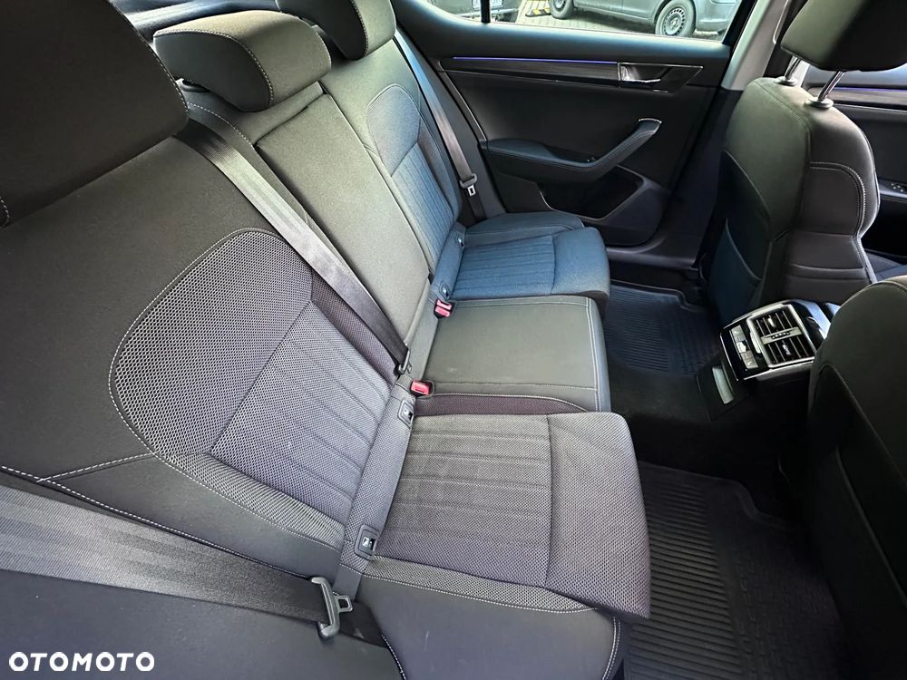 Skoda Superb 2.0 TSI Style DSG - 11