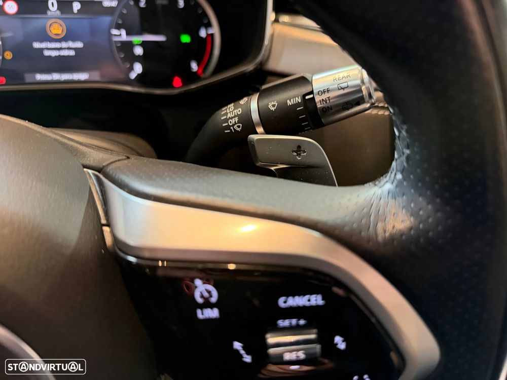 Jaguar XF 2.0 D200 R-Dynamic S AWD Aut. — fotografia 23