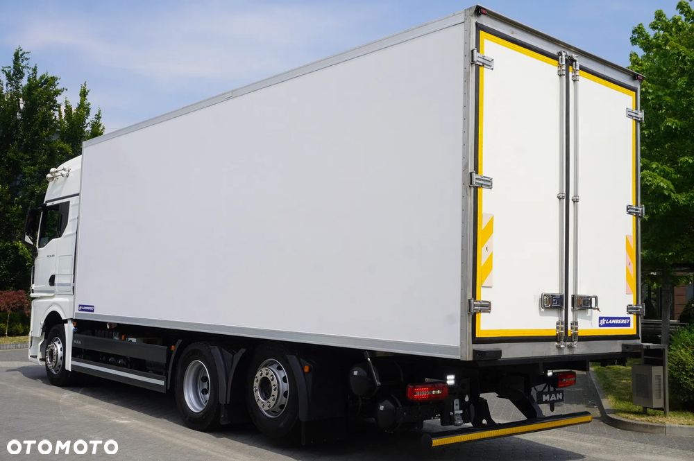 MAN TGX 26.470 6x2 / 2023 / Chłodnia Lamberet 18 EPAL / multitemperatura / Carrier Supra 950 MT - 4