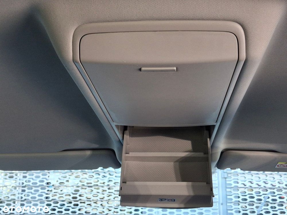 Volkswagen Touran 1.5 TSI EVO Highline DSG - 25