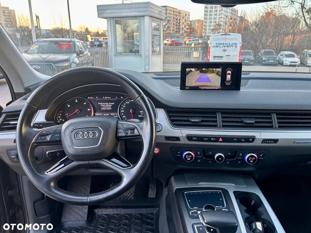 Audi Q7 - 30