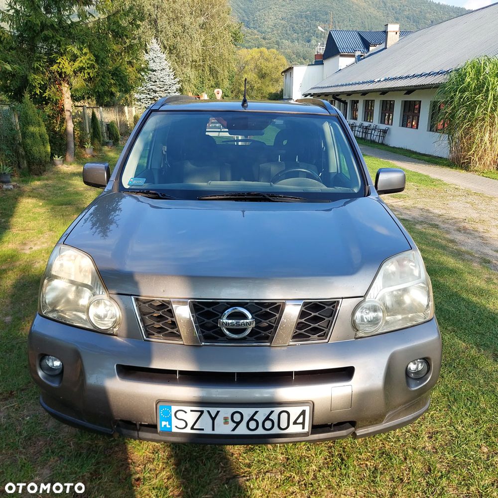 Nissan X-Trail 2.0 dCi XE - 3