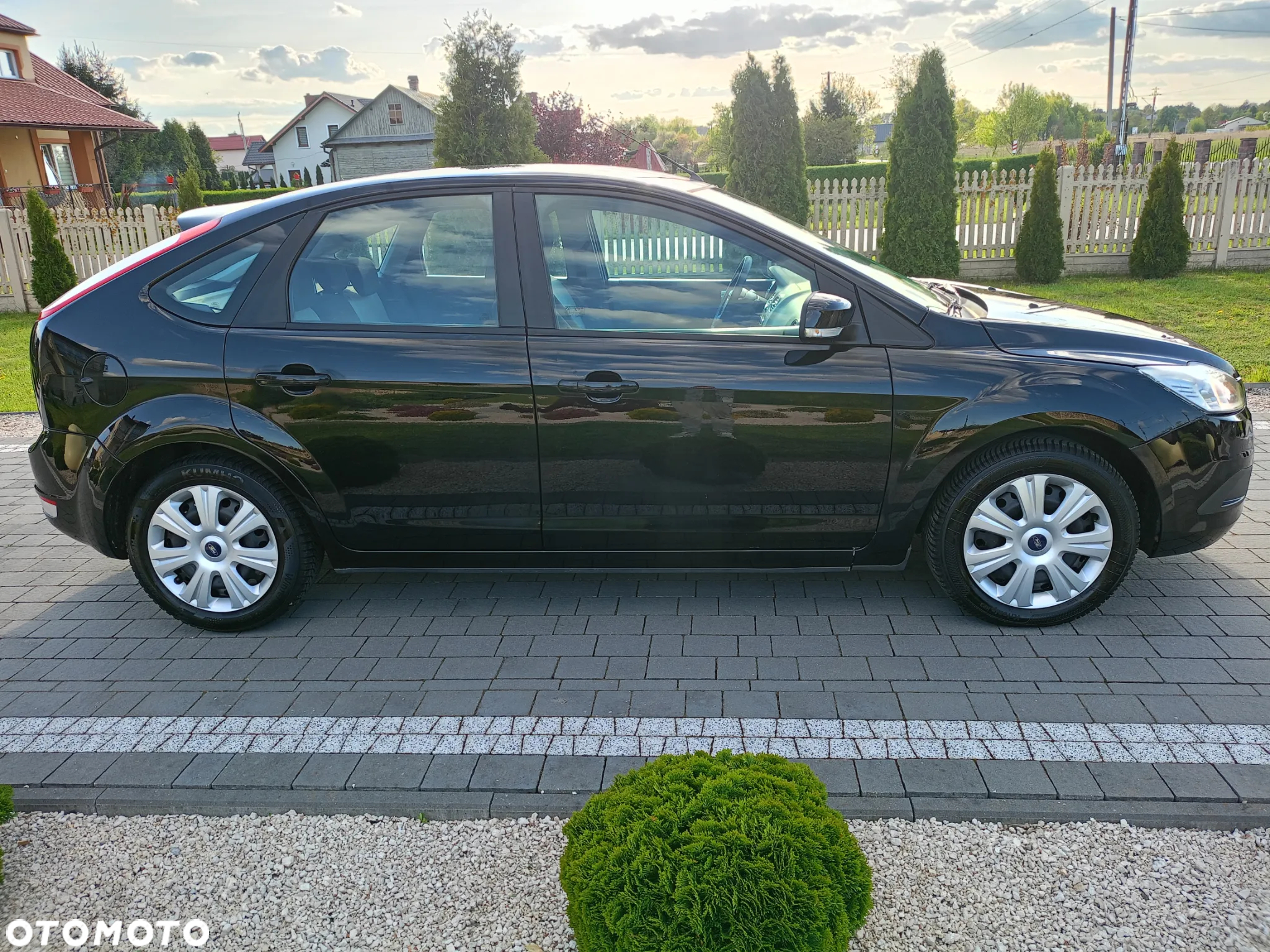 Ford Focus 1.8 Fun - 6