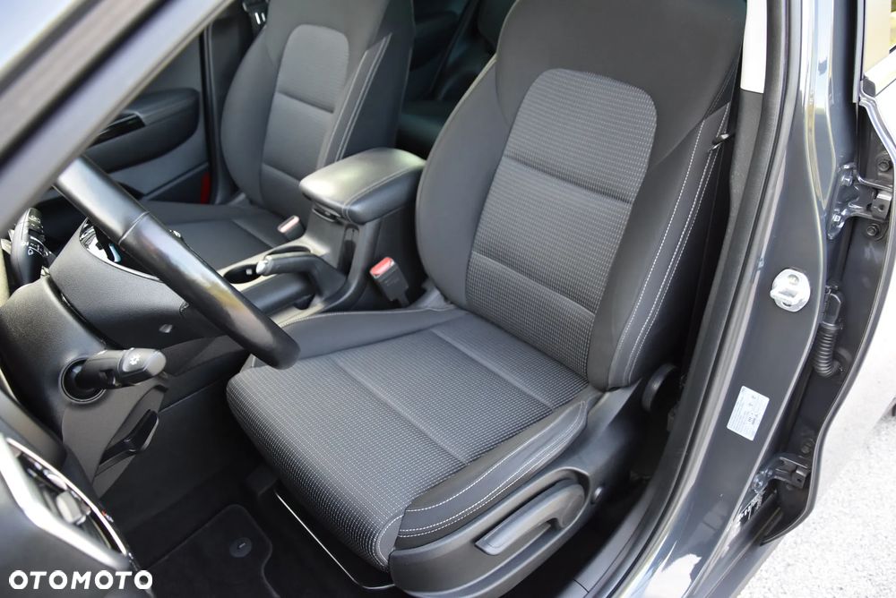 Kia Sportage 1.6 GDI 2WD DREAM-TEAM EDITION - 28