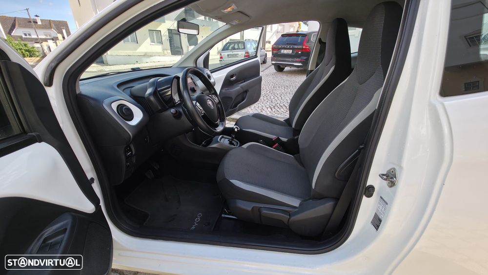 Toyota Aygo 1.0 X-Play Plus MM - 9
