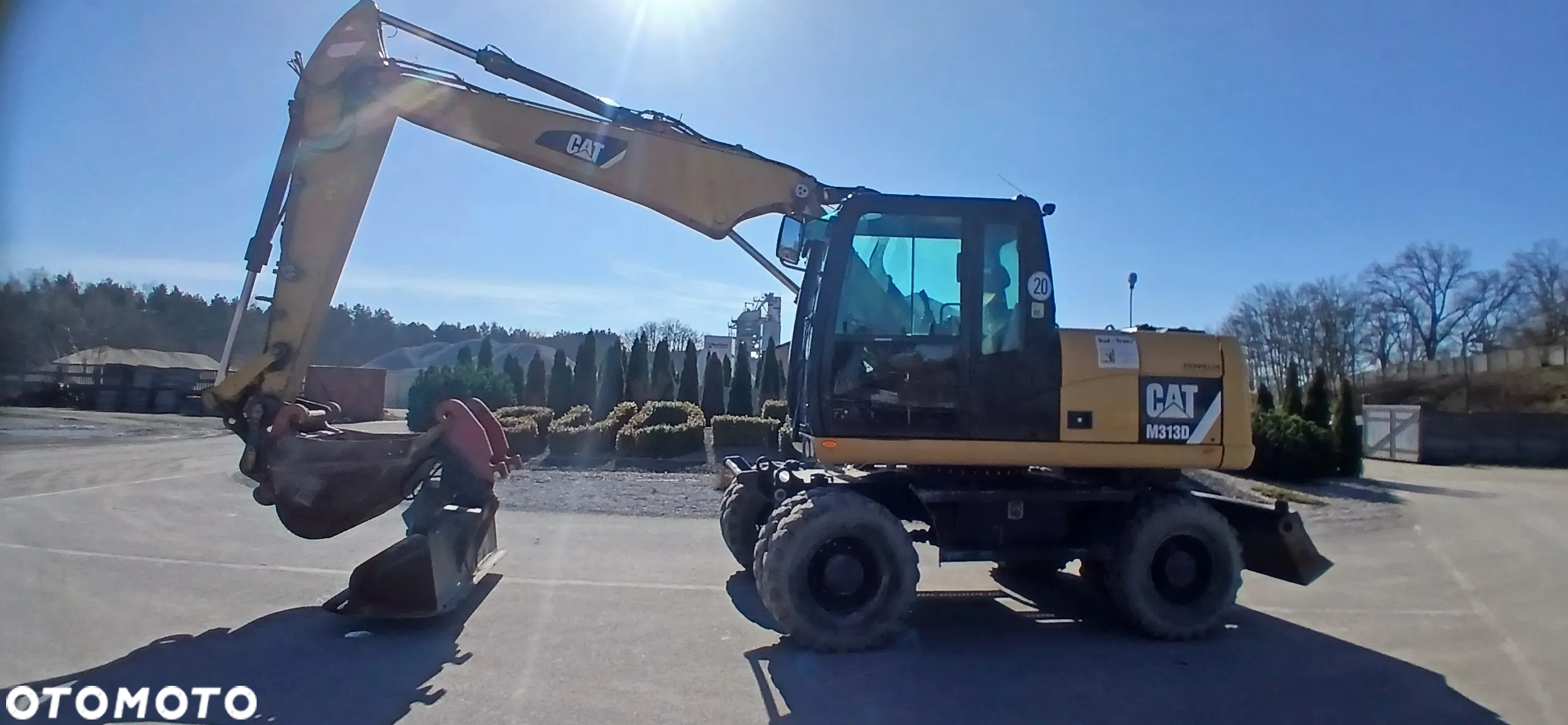 Caterpillar M313d - 6