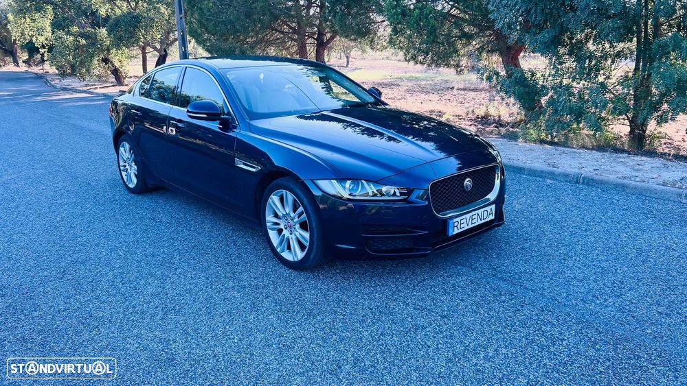 Jaguar XE 20d Aut. Prestige - 41