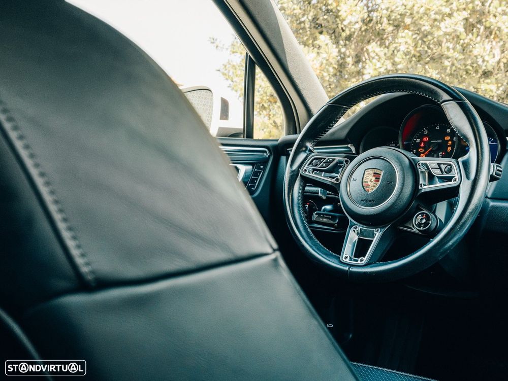 Porsche Macan 2.0T — fotografia 36