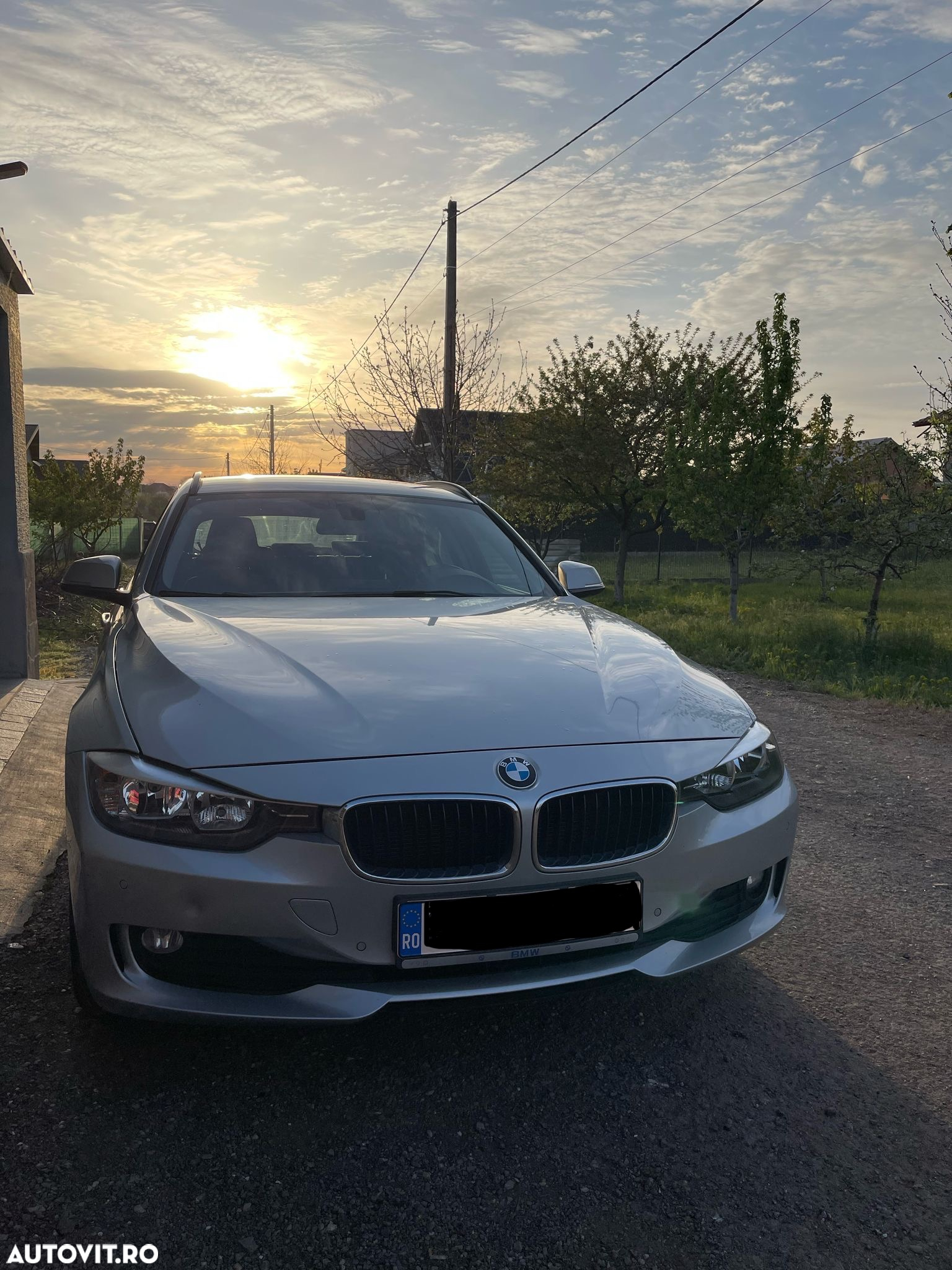 BMW Seria 3 318d Touring Aut. - 6
