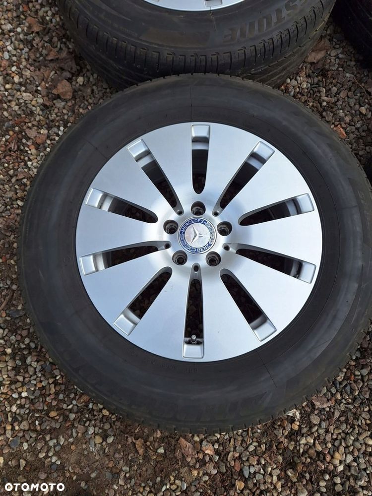 Koła Mercedes  Bridgestone 235/65R17 104V - 2