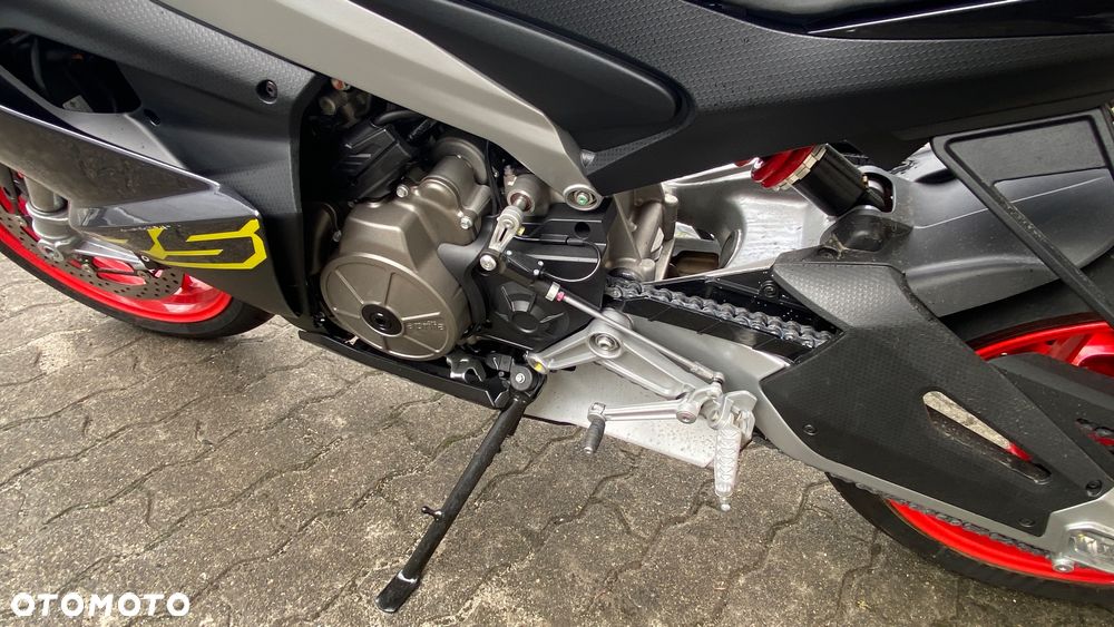 Aprilia RS - 8