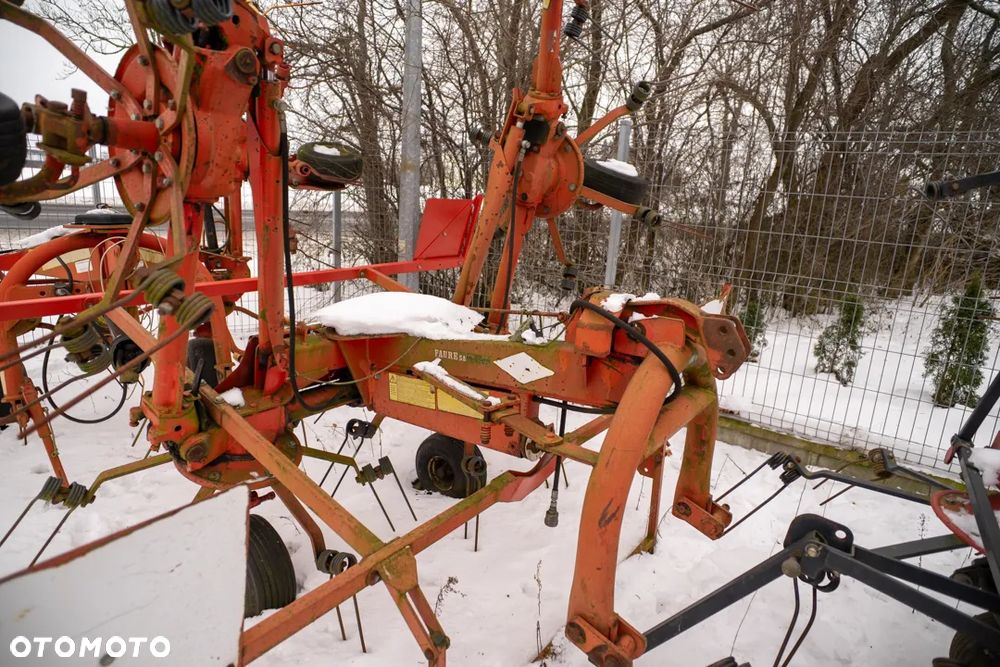 Kuhn PRZETSZASARKA Kuhn Krone Morra Feniks4 i 6 gwiazdowe Hydraulika - 33