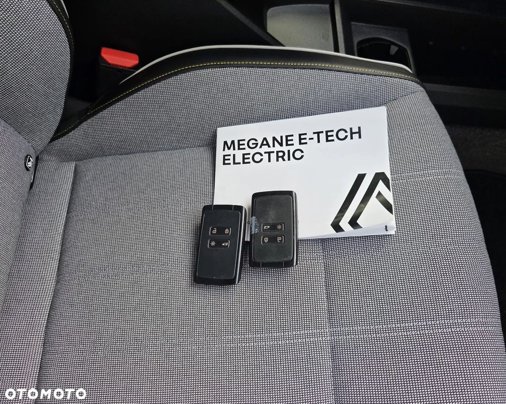 Renault Megane 220 Comfort Range Techno - 11