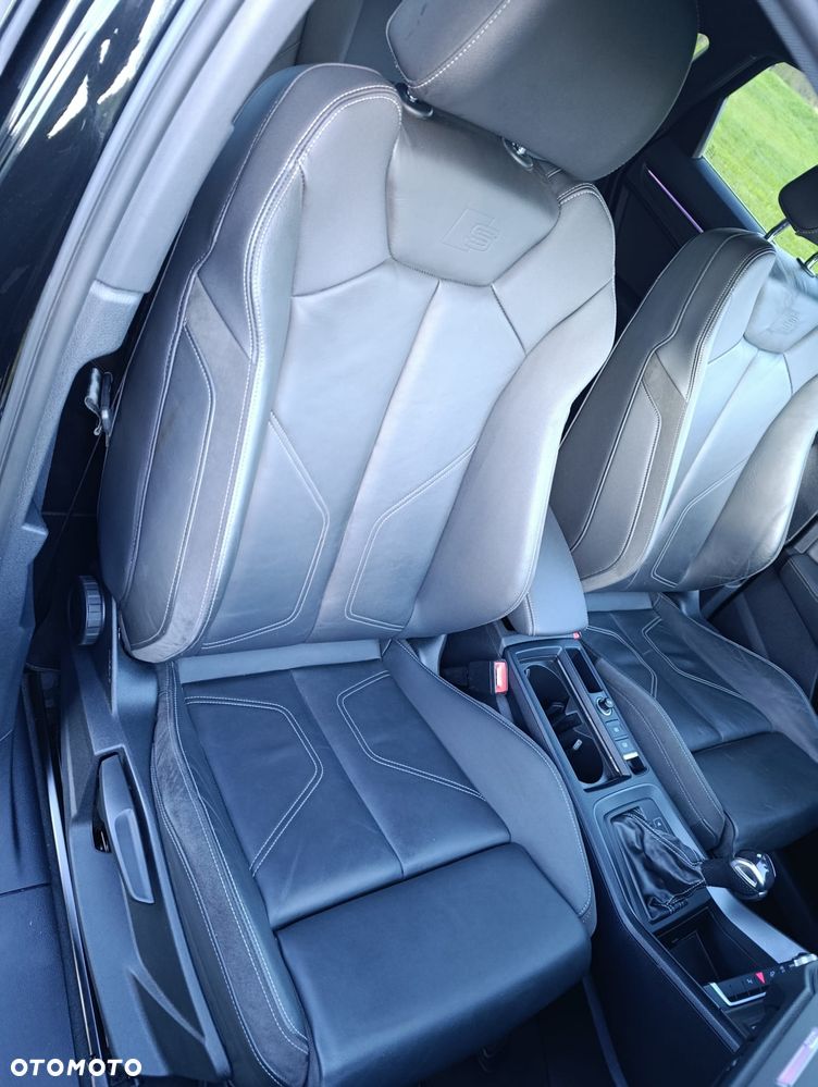 Audi Q3 Sportback 45 TFSIe S tronic S line - 31