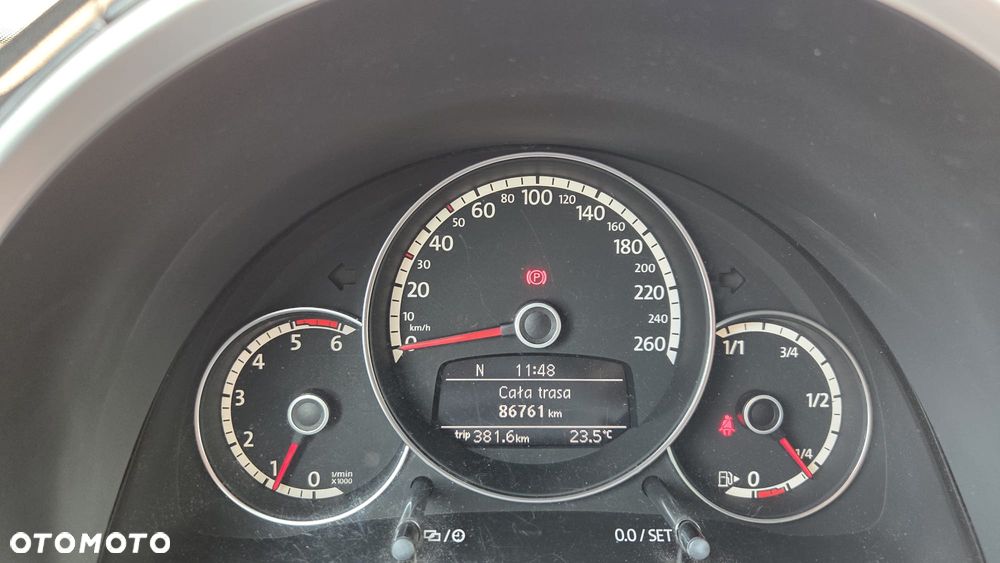 Volkswagen Beetle 1.6 TDI - 11
