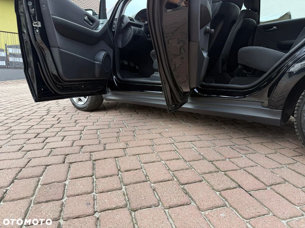 Mercedes-Benz Klasa A 150 Elegance Edition 10 - 24