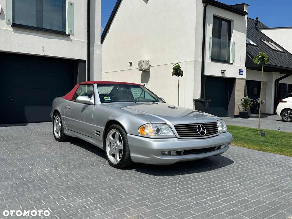Mercedes-Benz SL - 17